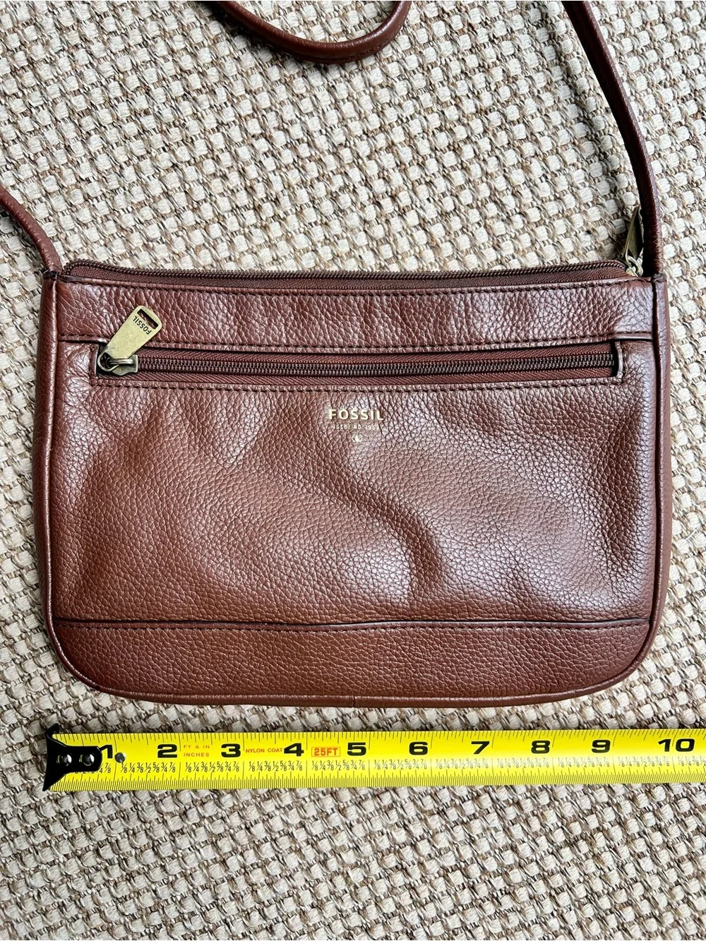 🦕Fossil Brown Pebbled Leather Shoulder Bag Purse Zip Top Minimalist Classic